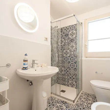 בית נופש Pellicano By Interhome *