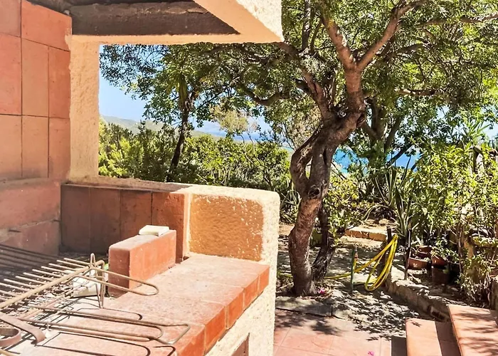 Pellicano By Interhome *